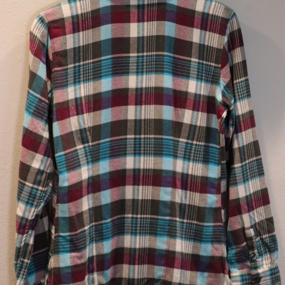 Patagonia Long-Sleeve Flannel - Picture 11 of 13
